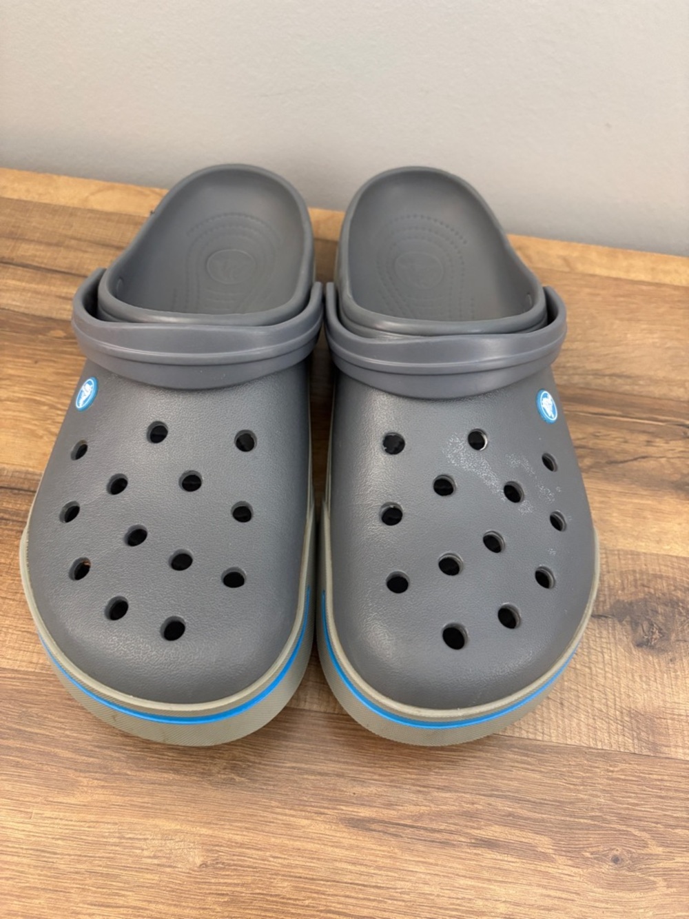 Crocs Classic Perforated Slingback Clogs Gray Men’s - Picture 4 of 10